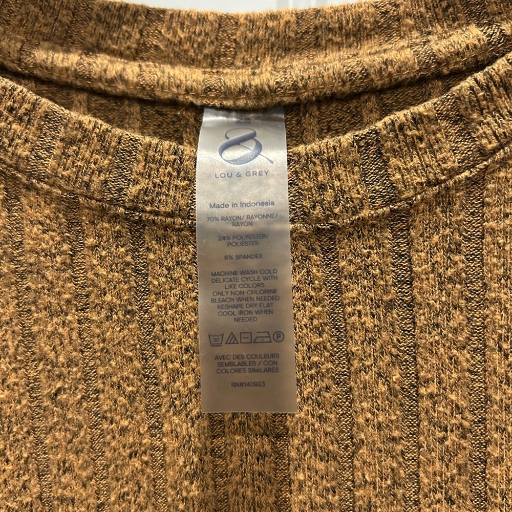 Lou & Grey Tunic Length Ribbed Sweater - Picture 2 of 4